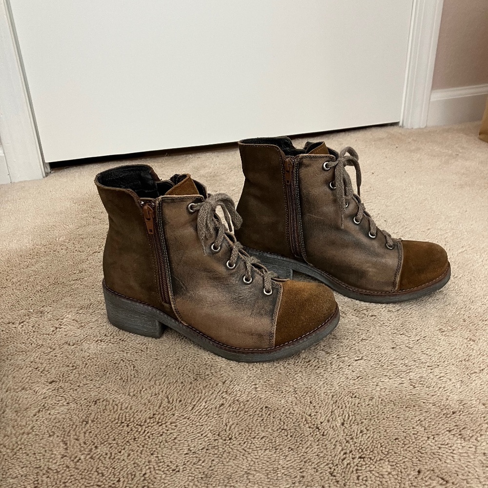 Naot size 38 suede and leather booties